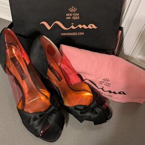 Nina Eterna Black Luster Wedge Heels Size 9